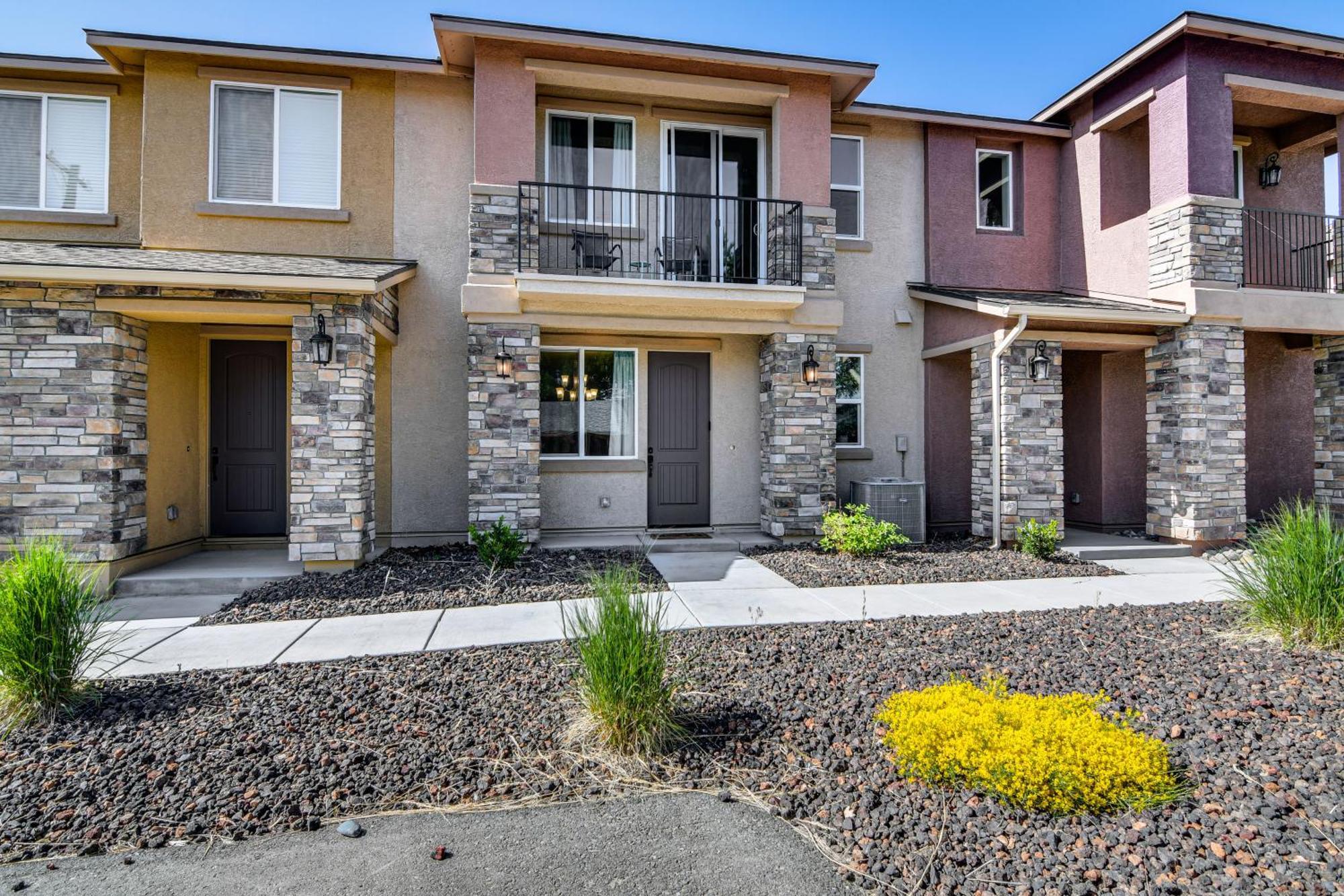 Central Carson City Townhome, 1 Mi To Downtown! Buitenkant foto